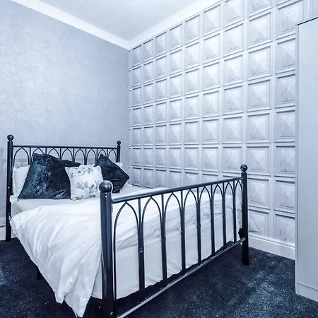 Lovely 3 Bed - Bradford Bradford (West Yorkshire)